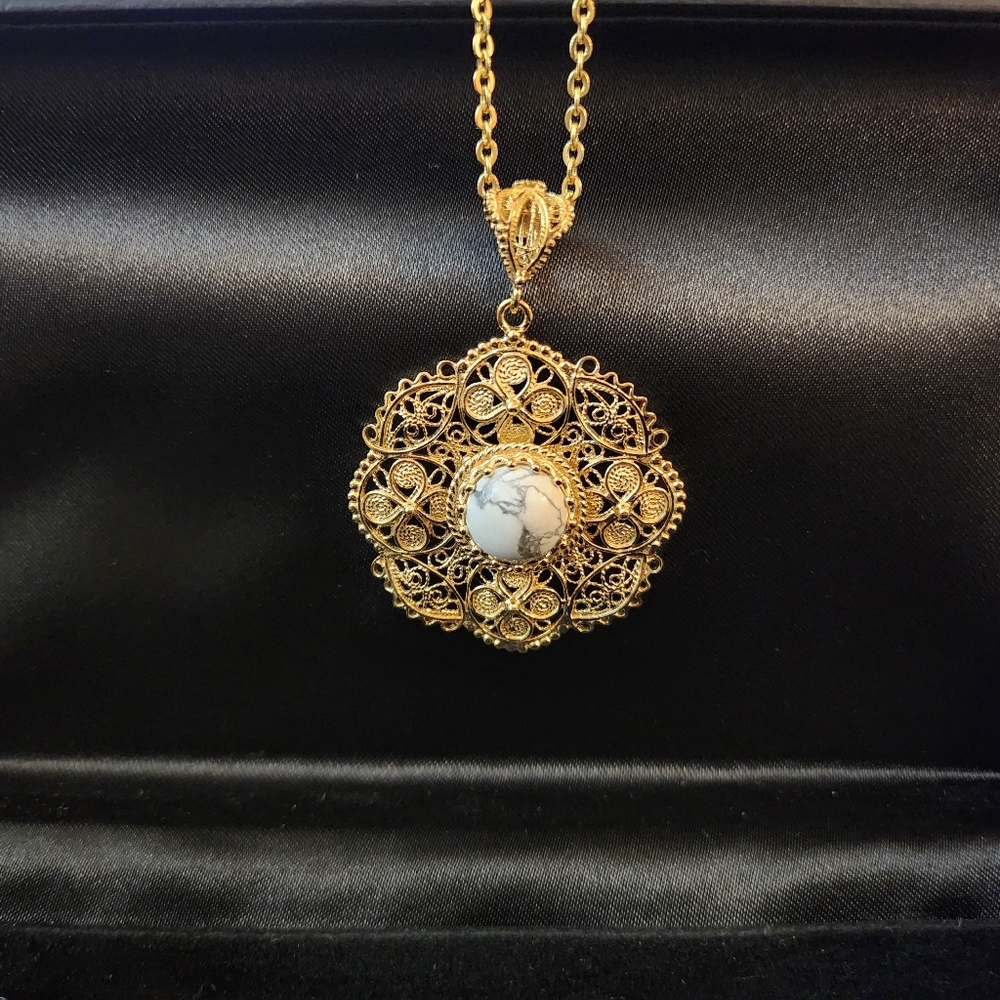 White Howlite Gem Stone Pendant